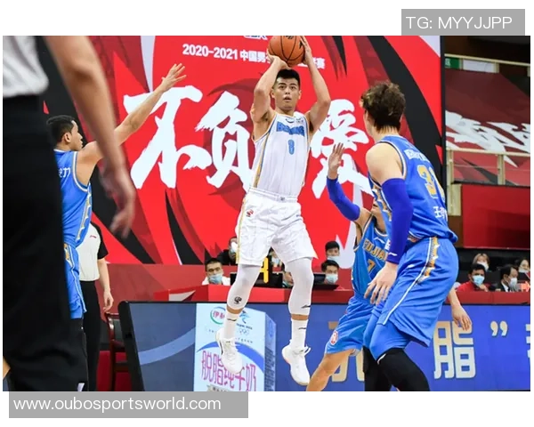 翟晓川妻子分享观赛美照庆祝陪伴第15个赛季只为与你共度每一个瞬间 翟晓川妻子分享观赛美照庆祝陪伴第15个赛季只为与你共度每一个瞬间